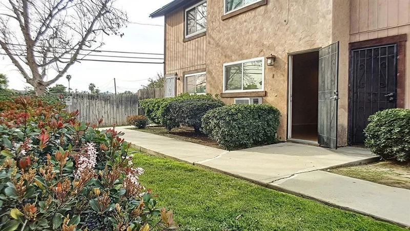 1034 Leland St. Unit 8 #8, Spring Valley, CA 91977
