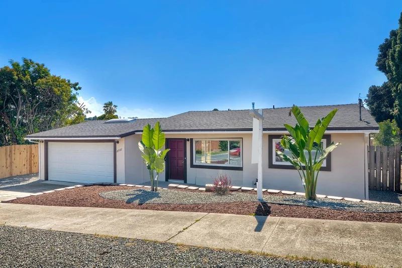 2731 Lancelot Drive, Oceanside, CA 92054