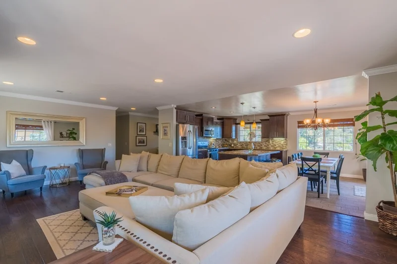 11532 Rocoso Rd, Lakeside, CA 92040
