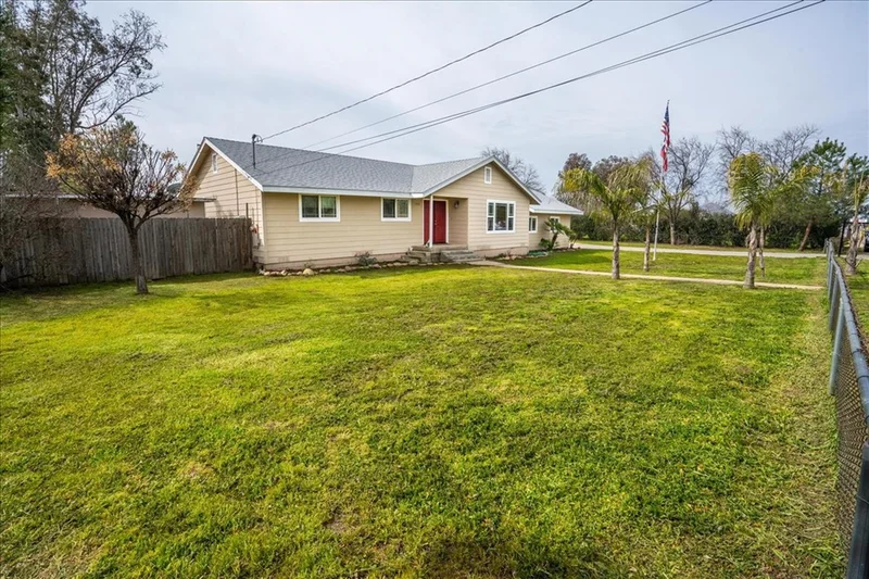 1036 Hanson Ln, Ramona, CA 92065