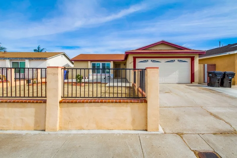 10253 Eagle Rock Ave, San Diego, CA 92126