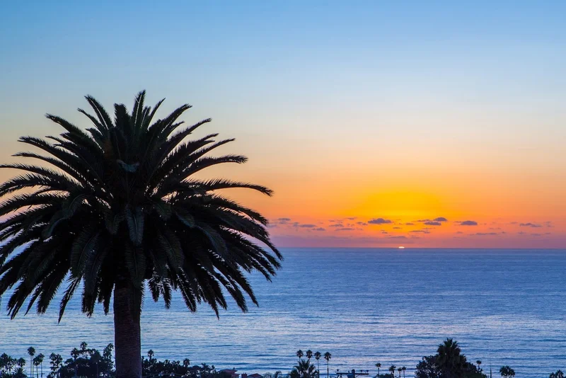 1030 Alexandria Dr., San Diego, CA 92107