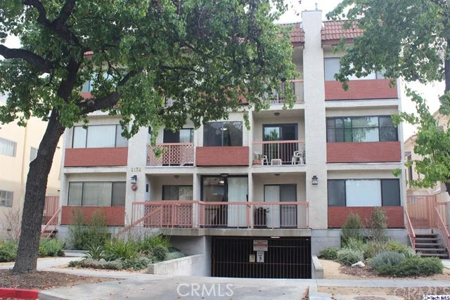 1134 Campbell #307, Glendale, CA 91207