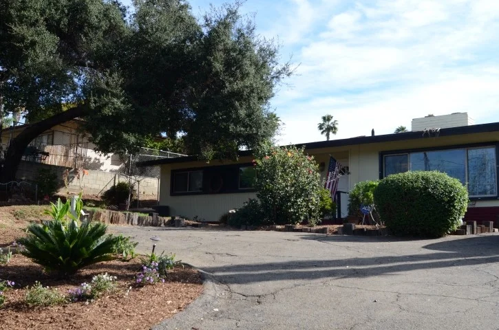 2712 Miller Ave, Escondido, CA 92029