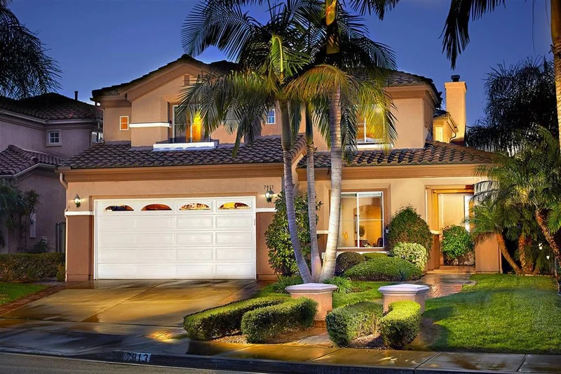 7913 Vista Canela, Carlsbad, CA 92009