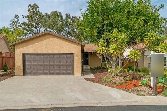 2311 Barley Dr, Vista, CA 92081
