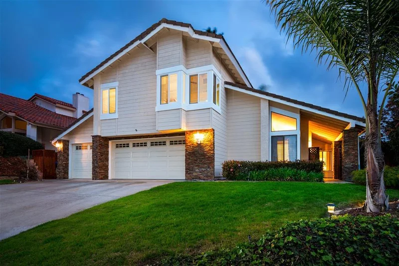 2709 Socorro Lane, Carlsbad, CA 92009