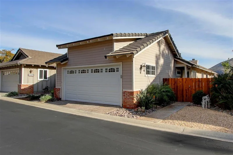 1251 Buttonbrush Ln, El Cajon, CA 92019