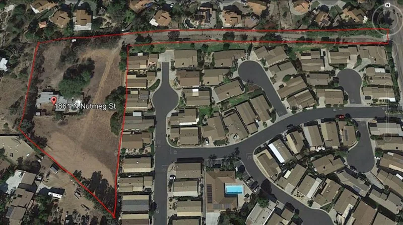 1861 N Nutmeg St, Escondido, CA 92026