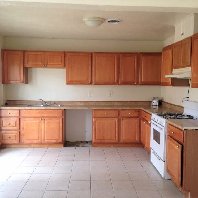 623 Melrose Dr, Vista, CA 92083