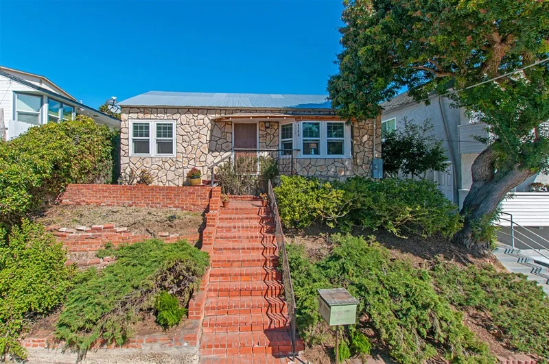 4340 Banning Street, San Diego, CA 92107