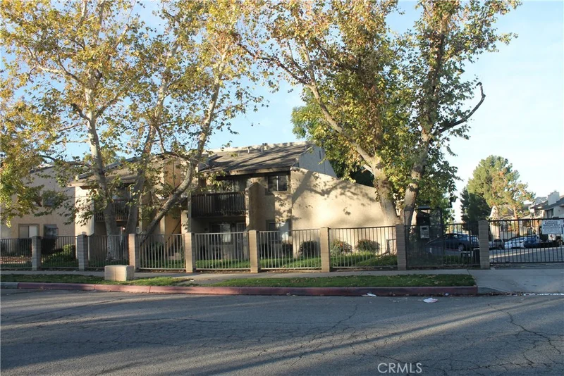 1251 Meadow #136, Colton, CA 92324