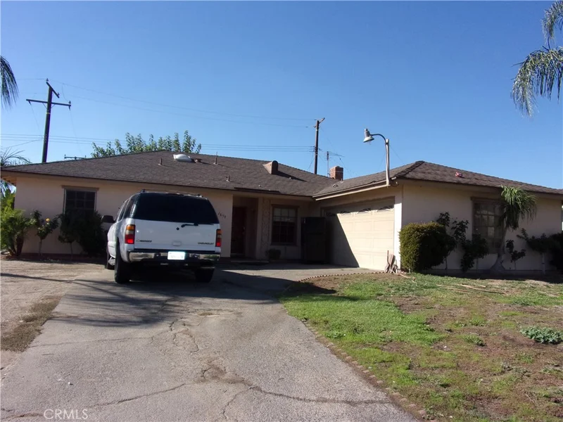 1859 Wayne, Pomona, CA 91767