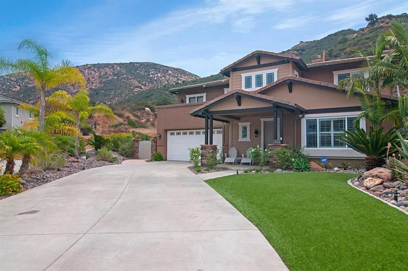 9112 Soldin Lane, El Cajon, CA 92021