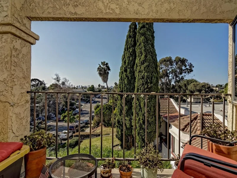 2956 C Street #8, San Diego, CA 92102