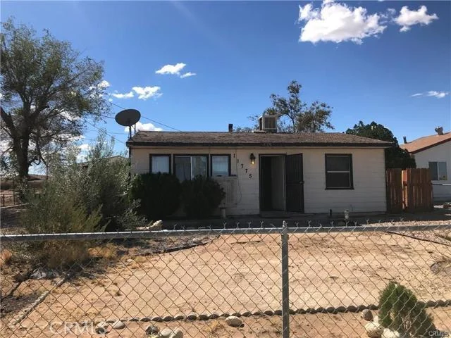 11775 Chamberlaine, Adelanto, CA 92301
