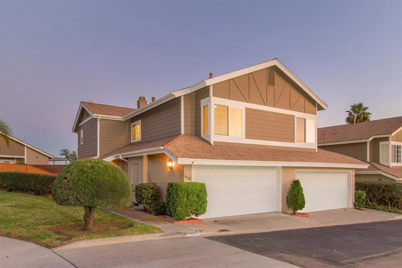 4648 Woodstock St, Carlsbad, CA 92010