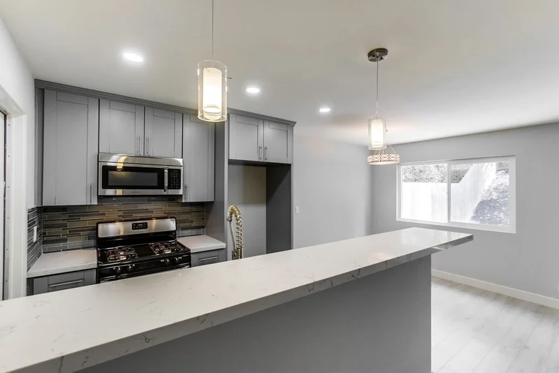 4233 Bonita Dr, Oceanside, CA 92056