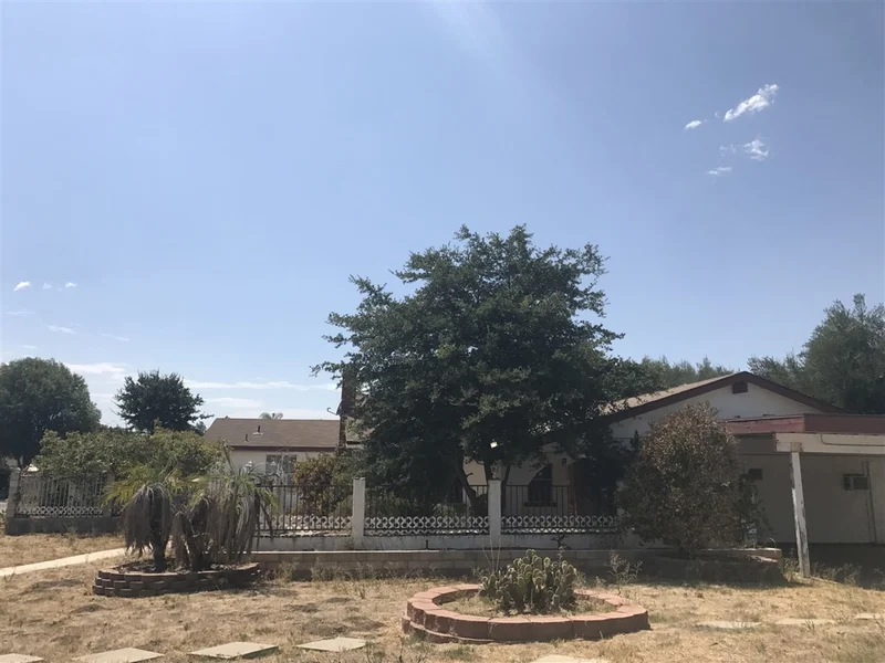 515 Hayden Drive, Escondido, CA 92027