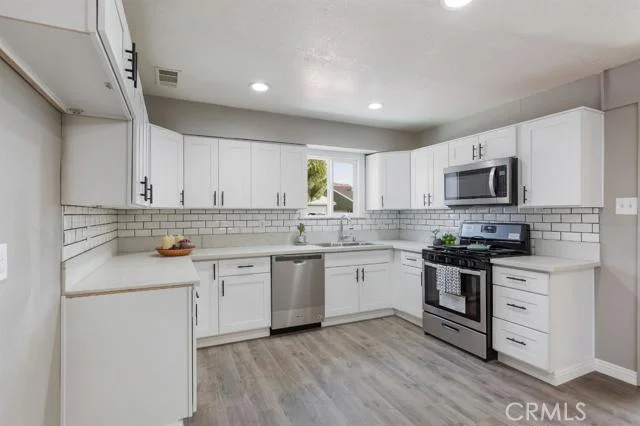 784 Miramar, San Jacinto, CA 92583