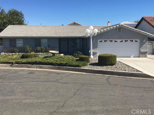 12569 Coronado, Victorville, CA 92395
