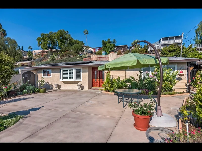 2976 Crane Street, Lemon Grove, CA 91945