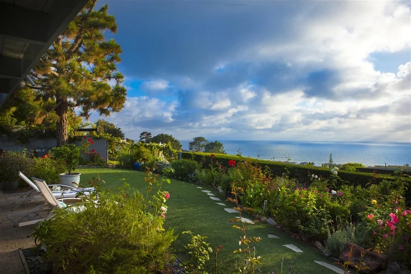 423 Luzon Ave, Del Mar, CA 92014