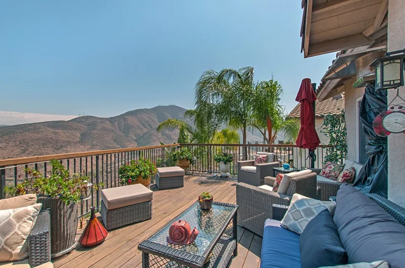 10021 Destiny Mountain, Spring Valley, CA 91978