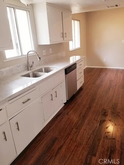 18488 Danbury, Hesperia, CA 92345