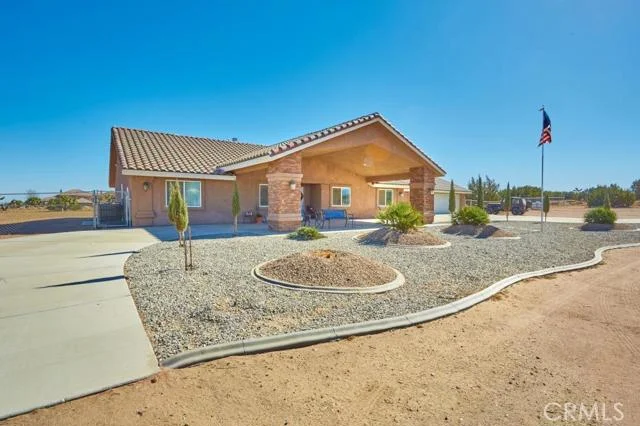 8845 Fremontia, Oak Hills, CA 92344