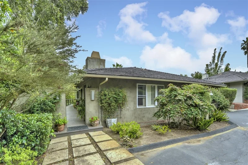 6144 El Tordo, Rancho Santa Fe, CA 92067
