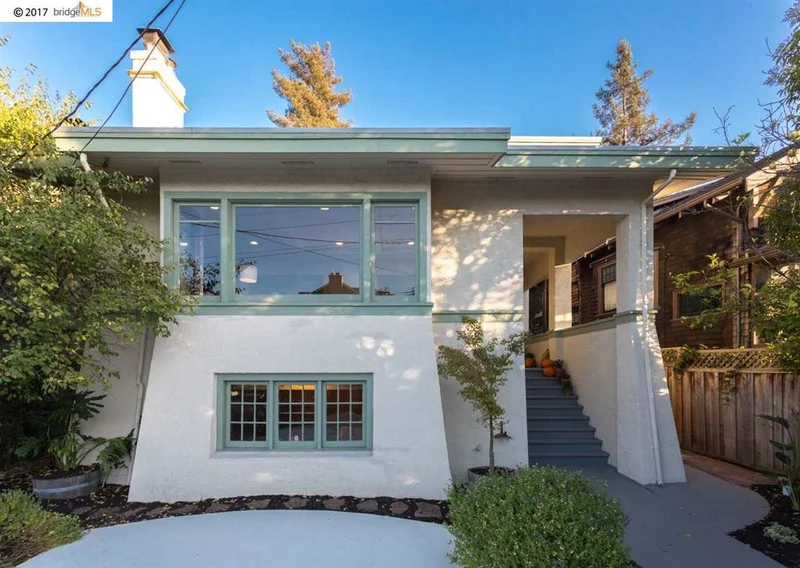 4342 Leach Ave, Oakland, CA 94602