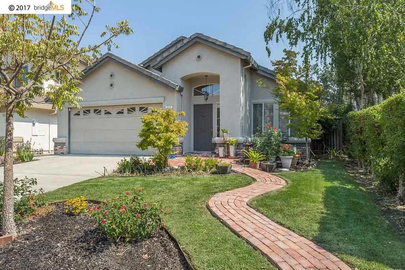 544 Apple Hill Dr, Brentwood, CA 94513