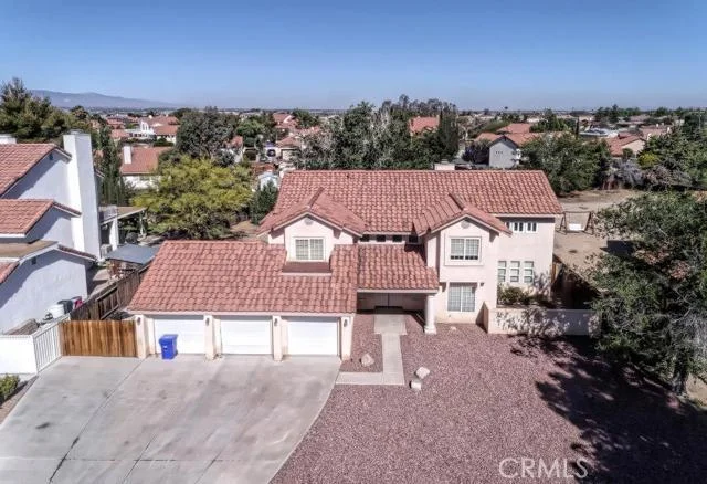 12450 Iroquois, Apple Valley, CA 92308