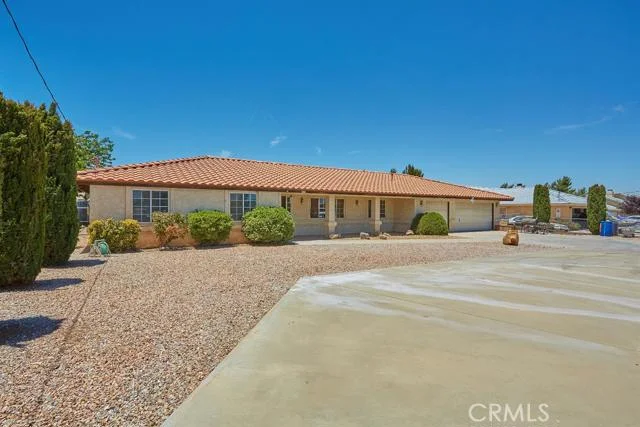 7880 Newhall Avenue, Hesperia, CA 92345
