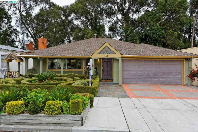 866 Alma Pl, Oakland, CA 94610