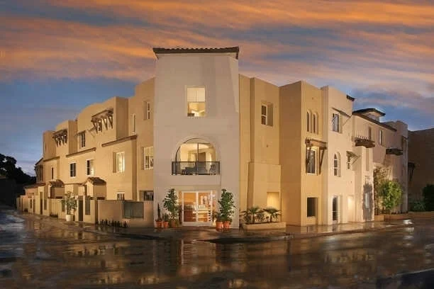 7705 El Cajon Blvd #12, La Mesa, CA 91942