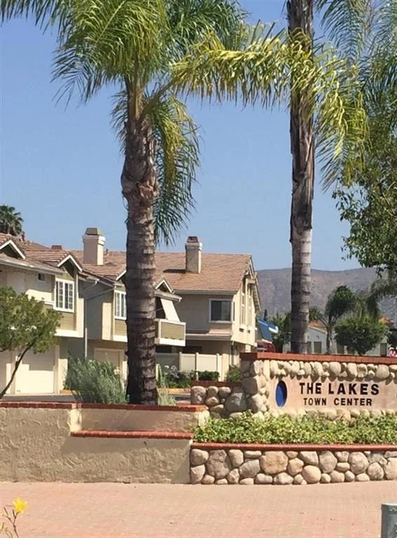 10210 Drive #77, Santee, CA 92071