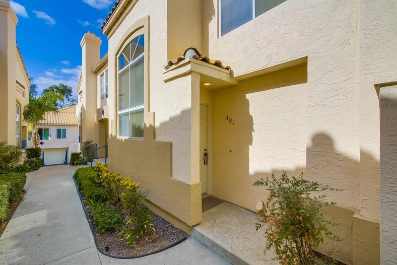 6161 Calle Mariselda #401, San Diego, CA 92124