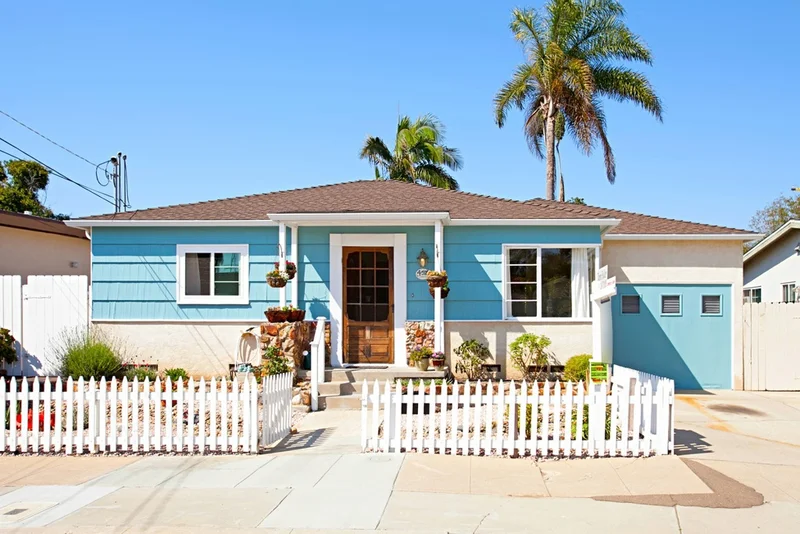 4510 Greene, San Diego, CA 92107