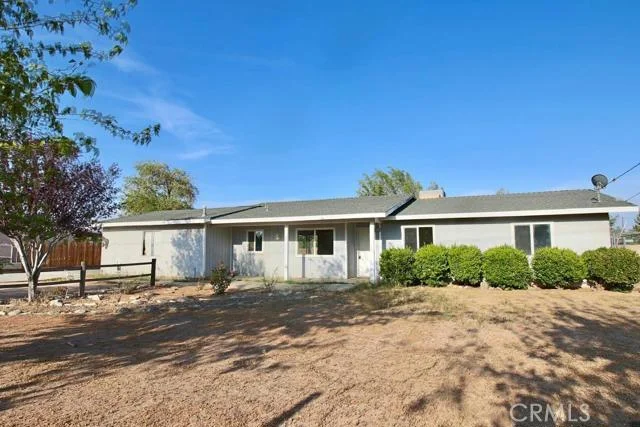 10371 Lincoln, Hesperia, CA 92345
