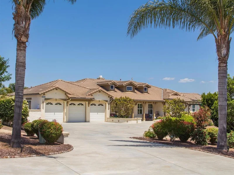 5136 Minneola Dr, Fallbrook, CA 92028