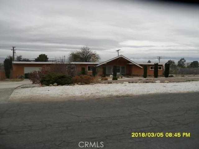 18909 Kaibab, Apple Valley, CA 92307