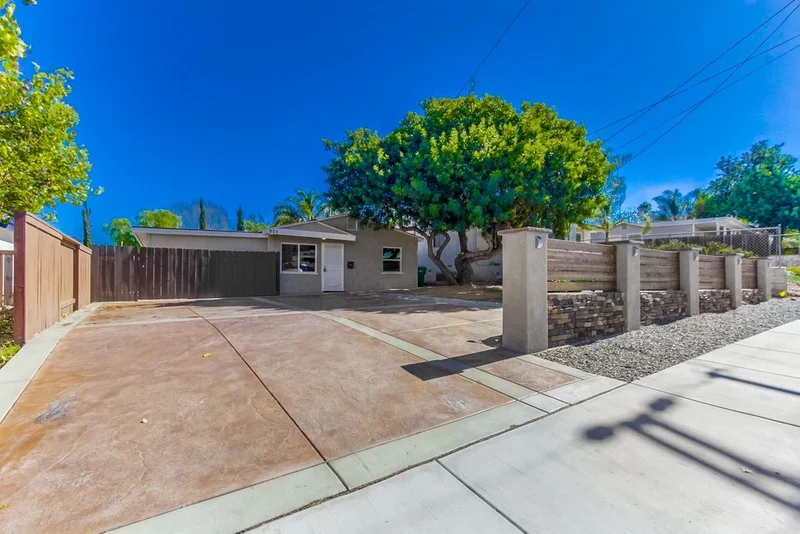 905 Grossmont Ave, El Cajon, CA 92020