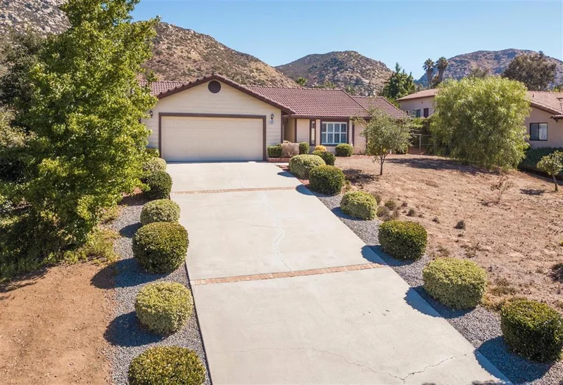 26004 Matlin Road, Ramona, CA 92065