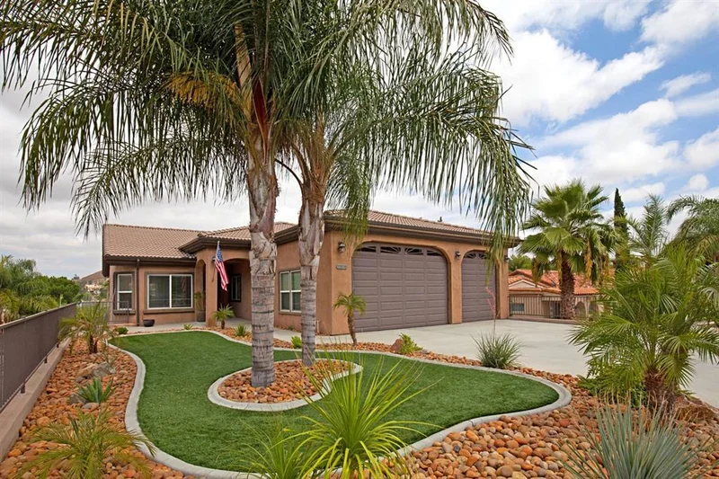 22878 Canyon Lake Dr S, Canyon Lake, CA 92587