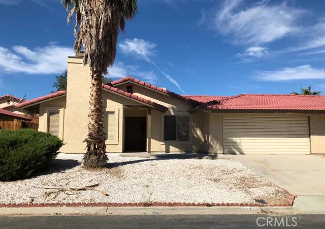 10424 Shahaptain, Hesperia, CA 92345