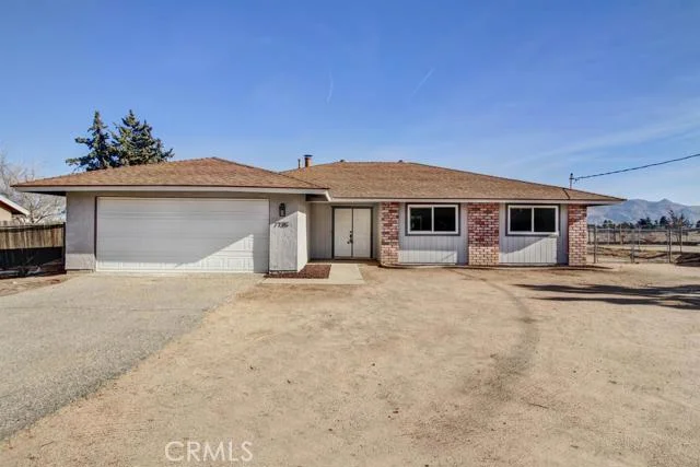 7735 E, Hesperia, CA 92345