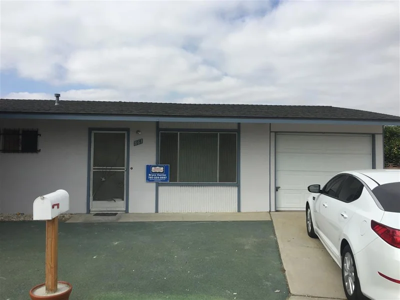 861 Majela Ln., Hemet, CA 92543