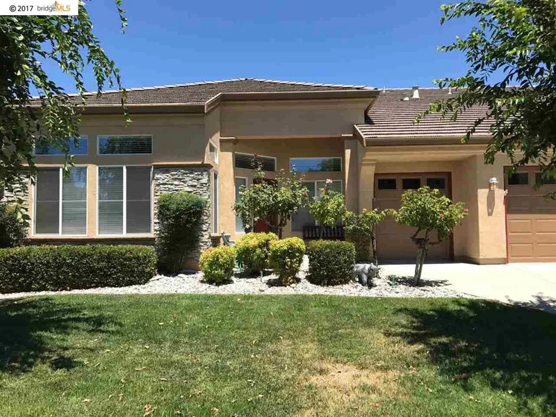 560 Central Park Pl, Brentwood, CA 94513-6032